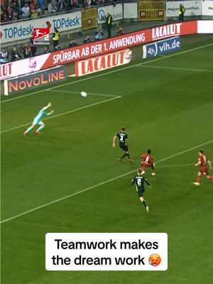A post by @bundesliga on TikTok caption: The switch-up was 🔥 #bundesliga #fussball 
