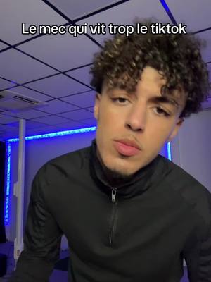 A post by @wakil0u on TikTok caption: Trop à fond t sais 