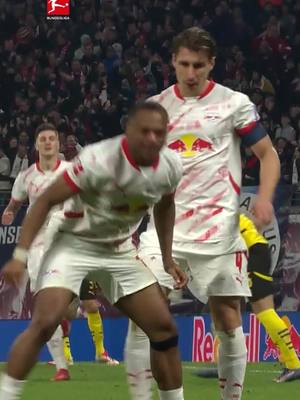 A post by @bundesliga on TikTok caption: Xavi & Openda-Show 🆚 Borussia Dortmund! #bundesliga #rbleipzig #bvb #xavi #openda