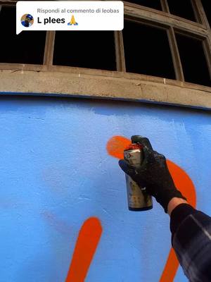 A post by @drew.nori on TikTok caption: Risposta a @leobas 🟠⚫️🔥 #spray #letters #graffiti #asmr #satisfy #colors 