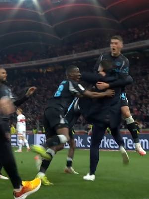 A post by @bundesliga on TikTok caption: PURE DRAMA! Leverkusen wins in the final minute 🆚 Stuttgart #bundesliga #Stuttgart #Leverkusen #Demirovic #Woltemade #Frimpong #Xhaka #Hincapie #Stiller #Schick