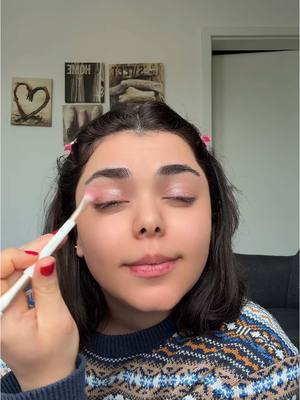 A post by @shimanshow on TikTok caption: اول #getreadywithme 💕💕#السعودية🇸🇦 #رمضان_يجمعنا #الرياض_جده_مكه_الدمام_المدينه #saudiarabia 