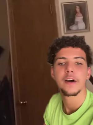 A post by @angelperez_oficial_ on TikTok caption: La creta #lacreta 