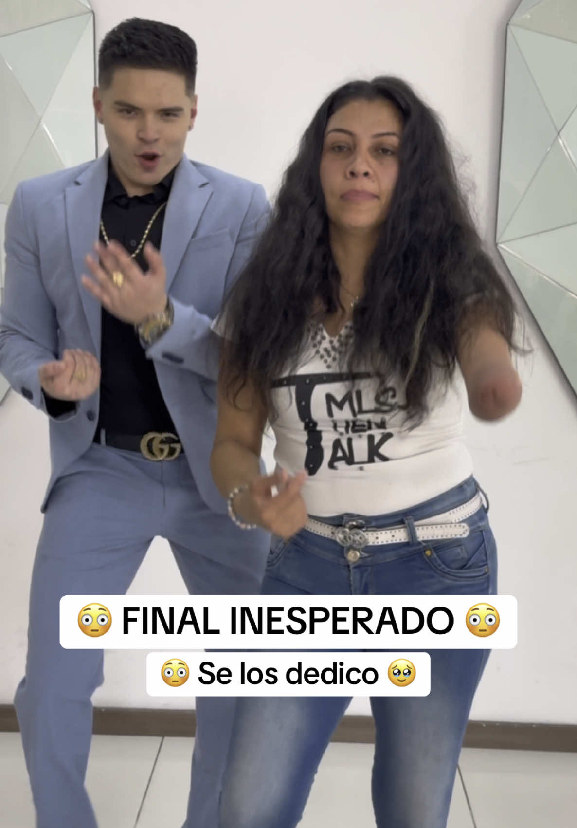 A post by @stivenagudelohair on TikTok caption: Agradece lo que tienes por que es más de lo que necesitas 🙏🏻❤️ #cambiodelook #mujeres #amorpropio #talentotiktok 