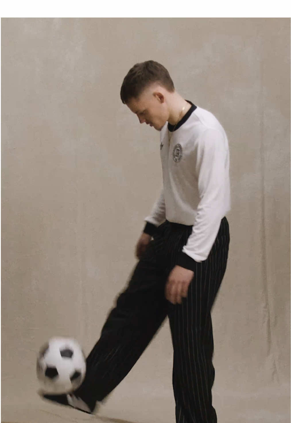 A post by @flowirtz on TikTok caption: 125 Jahre DFB 🙌  @adidas #adidasFootball #createdwithadidas