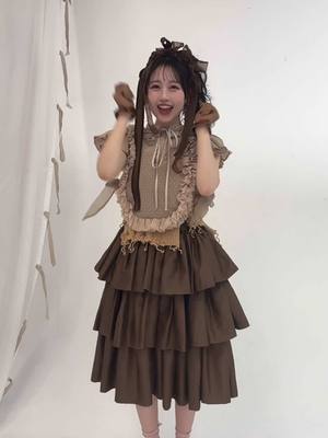 A post by @__matsumotokaren on TikTok caption: LARME 064🍓ふるっぱー表紙です(‎🚰‎·̫🚰‎)՞ ՞♡ 絶対にゲットしてほしい♡ これはケーキになったかれんたんです🍫🍰   #larme #fruitszipper #ふるっぱー #かがみ #松本かれん #まつかれ #かれんたん 