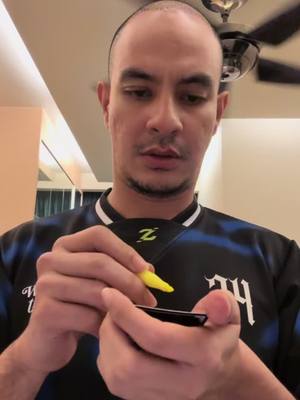 A post by @harrisannuar on TikTok caption: KakCikYah jangan tinggalkan saya terkapai kapai 😭 #funny #fun #comedy #prank #content #viral #malaysia #malaysian #video #kakcikyah 