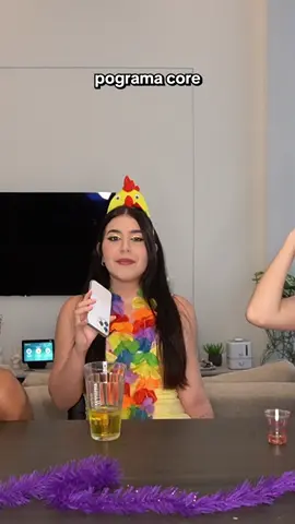 A post by @sofiasantino on TikTok caption: tinha esquecido de postar esse 😆🫵🏻 já viram o pograma com a lala?