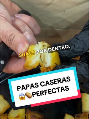 A post by @chefrobertaofficial on TikTok caption: 😱🥔 PAPAS CASERAS PERFECTAS 🇮🇹⚠️ ⚠️Esplora Todo Nuestro Mundo Aqui!↙️ https://linktr.ee/ChefRobertaAromaRoma (Link en la Bio) 📌 ¿Interesado en Cursos (online o presenciales en Costa Rica), Consultas o más Información? ZOOM GRATUITO con la Chef ✉️ Escríbenos a: chefrobertaescuela@gmail.com 📞 Contáctanos vía WhatsApp: +506 6214-4553 ⚠️📚LIBRO GRATUITO! ¡5 recetas saladas y 1 dulce para cocinar “Como en Italia” 🇮🇹http://tiny.cc/ComoEnItaliaChefRoberta (Link Directo en en Perfil)   #aromaromacostarica #sanjose #sanjosecostarica #aromaromasanjose #pizzacostarica #pizzaitaliana #aromaromapizzeria #pizzatime #pizzaromana #pizzachefroberta #senticomescrocchia #chefrobertarecetas #pizzalover #pizzaencostarica #food #pizzaencasa #chefroberta #comida #comidaitaliana #pasta #recetas #recetaschefroberta #recetasitalianas #palaromana #pizzaromana #pizzapalaromana #palaromanachefroberta #pizzachefroberta