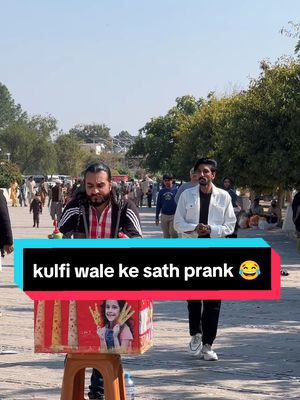 A post by @siasi_shoorli on TikTok caption: kulfi wale ke sath prank 😂 #funn #rj_nazim_official #siasi_shoorli #entertainment #girlvoiceprank 