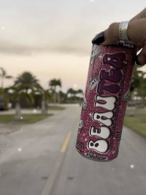 A post by @niaa321 on TikTok caption: 15g of protein after a evening longboarding session—perfect combo. @Genepro Tea LLC 