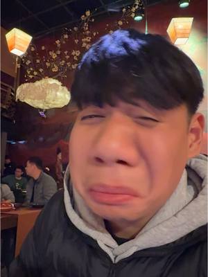 A post by @duyyy.real.channel on TikTok caption: Review trải nghiệm vua chúa được cung tần, mỹ nữ phục vụ như phim Trung Quốc ngày xưa:)) #schannel 