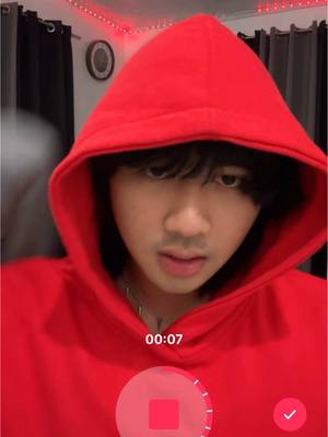 A post by @herony on TikTok caption: who wants to see the results?? 🤩  #transition #behindthescenes #tutorial #likejennie #johnheron 