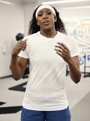 A post by @flaujaee on TikTok caption: My new March Madness training strategy?  #TwistOnIt with @OREO. #MarchMadness #OREOpartner @OREO 