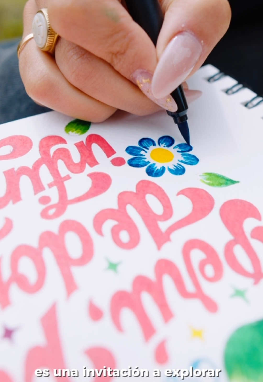 A post by @calligraphilic on TikTok caption: Hace 14 años, la #MarcaPerú comenzó a mostrar al mundo nuestra riqueza y cultura. Hoy al dibujar el logo, descubrí más de la esencia detrás, que me hace sentir orgullosa y celebrar todo lo que hemos logrado como peruanos. Felices #14añosMarcaPerú! 🎉 ¿Y tú por qué te sientes orgulloso de ser peruano?  Música: Carlos Carty - Celebration  #lettering #digitallettering #handlettering