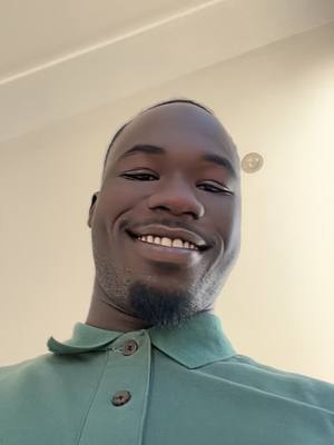 A post by @khadimbambaofficiel1 on TikTok caption: Abba sisou man la  quoi 😂😂😂😂😂#viral #tiktok #tiktoksenegal🇸🇳 #comedyvideo #ficha_tikt #comedysenegal 