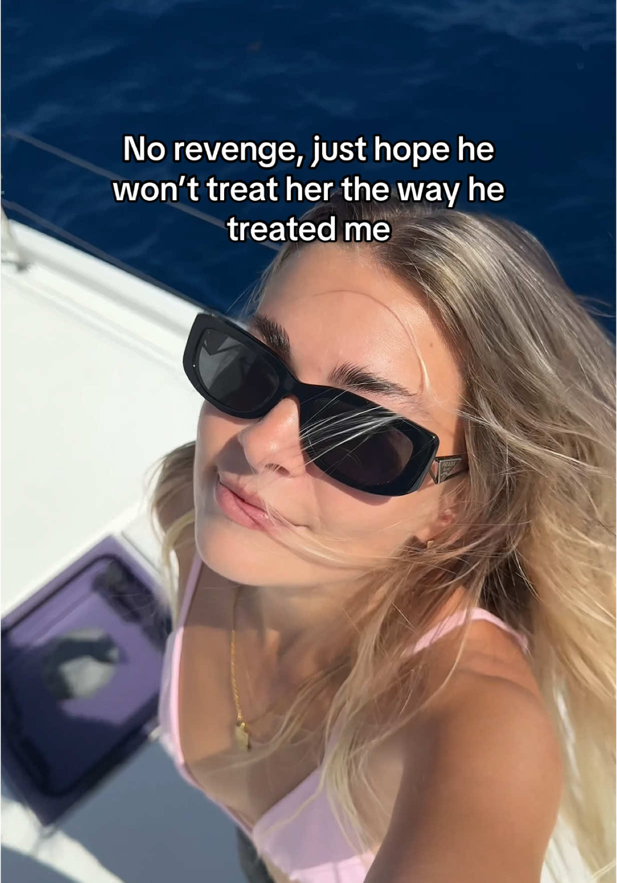 A post by @lolowbatt on TikTok caption: 🙏🏼