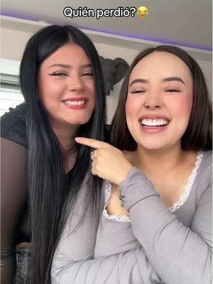 A post by @nicolebernaal on TikTok caption: Quien debe llamar a su ex?😂💔#parati @Gemelas Román 