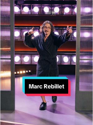 A post by @kellyclarksonshow on TikTok caption: Robe life is the best life@marc rebillet #weoutside #loopdaddy #robelife #kellyclarkson 