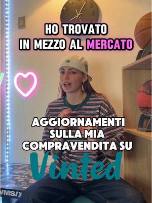 A post by @elenagianx on TikTok caption: Vinted: helenagiannini2000 Secondo voi dovrei tenerle o venderle?🥹💸🔥 #vinted #vintedfinds #vinteditalia #vintedhaul 