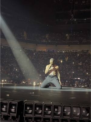 A post by @usher on TikTok caption: EU/UK…U ready for the #PPFTOUR? London in 11 days 🍒 #tour #climax #LiveMusic #fyp 