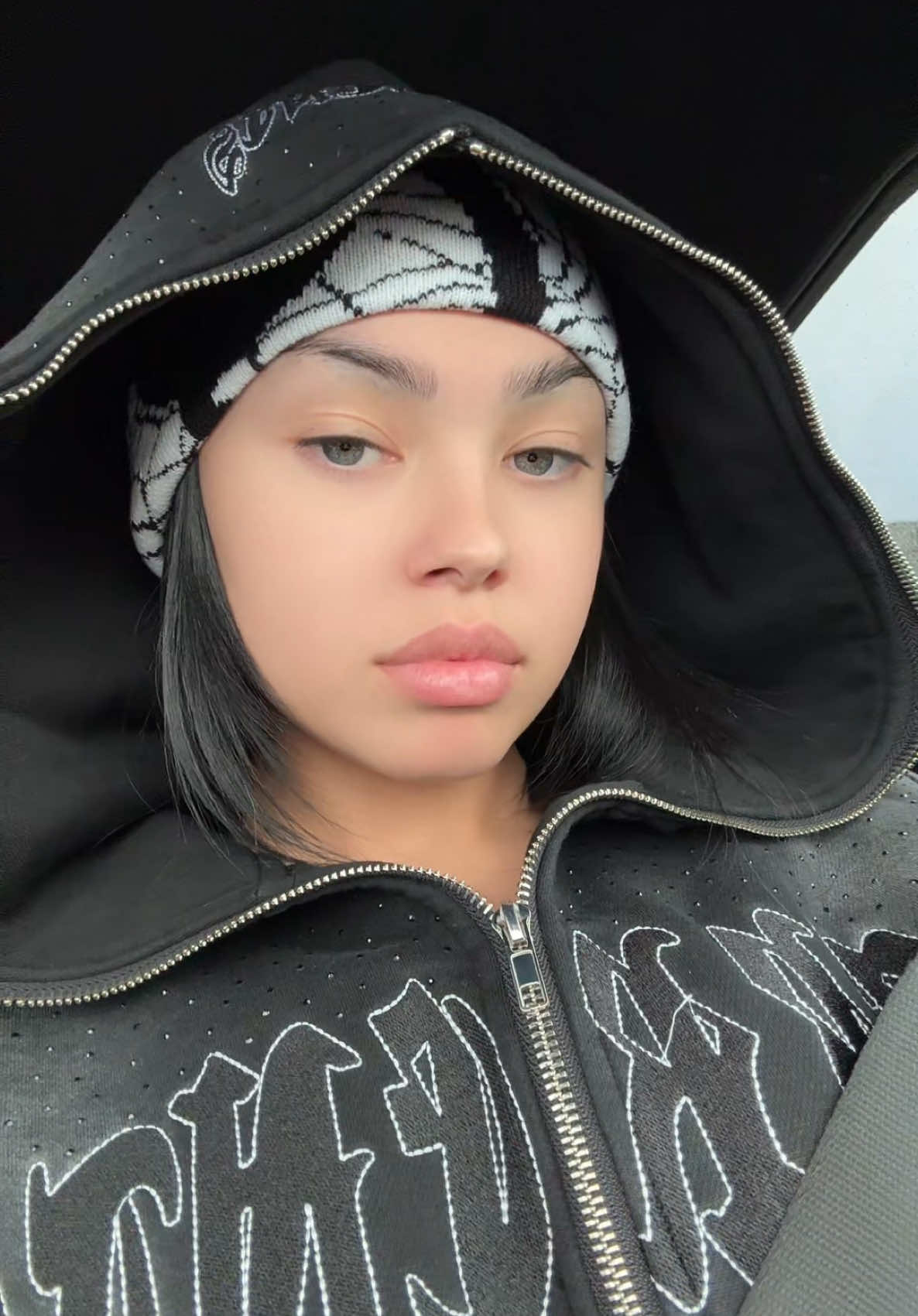 A post by @leinnaaaxo on TikTok caption: @currentsexclusives 