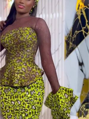 A post by @fatou_ndiaye_sn on TikTok caption: @Makhou prestige couture ✂️✂️ @Adjia makeup 💄 @Beautyhairbymamita 