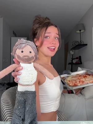 A post by @alexia_musica on TikTok caption: @Tito 