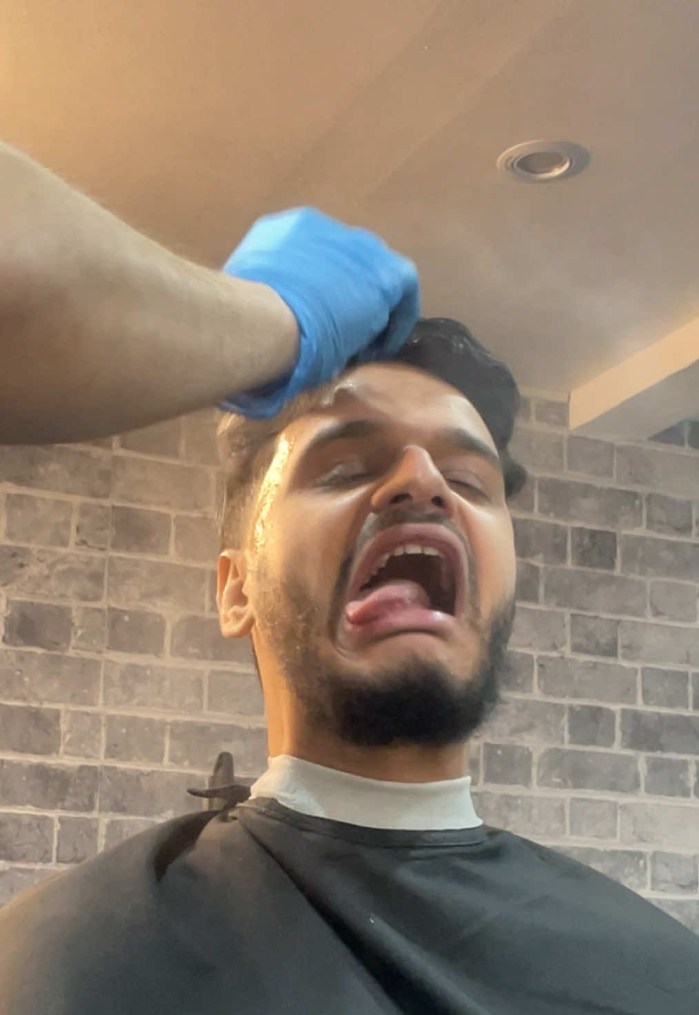 A post by @razioff on TikTok caption: When you get a haircut in Ramadan 😂💦 #haircut #Ramadan 