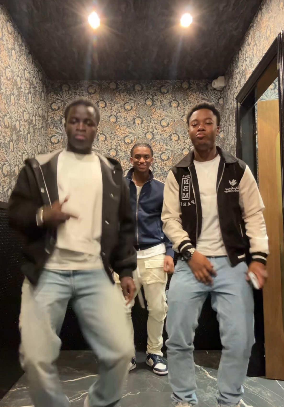 A post by @alejandrobalde on TikTok caption: Nha putos Pt2 😂🔥
