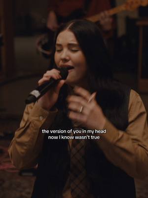 A post by @laurenspencersmith on TikTok caption: Pretend I haven’t found a man who finally treats me right <3333 #flowers #acoustic #live #singer 