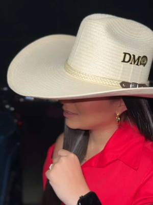 A post by @danielamonsalve082 on TikTok caption: Madrecita de mi vida No te me vayas jamás❤️‍🩹 @Yolimar Martinez  #fyp #foryo #viral_video #paraty #danielamonsalve #comotepago #mama #sentimientos #Amor #colombia #venezuela #familia #madre #comotepago 