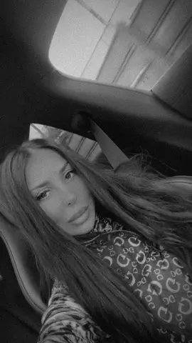 A post by @daniellamariia on TikTok caption: #CapCut 