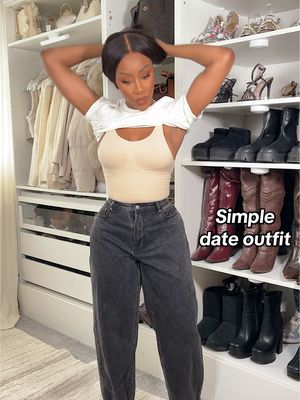 A post by @itsmariammusa1 on TikTok caption: Simple but effective 👌🏾  #mariammusa #fashiontiktok 