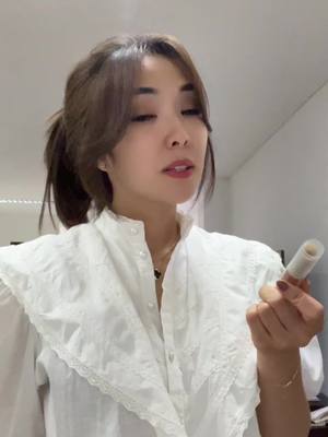 A post by @gisel_laaa on TikTok caption: Gini gak sih tren nya? 🤭 #velocity #jj #fyp 