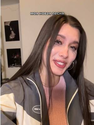 A post by @anet_sai on TikTok caption: Уже СЕГОДНЯ в 00:00 выйдет песня «Можно влюбиться»❤️‍🩹  Переходи по ссылке в шапке профиля, жми пресейв, чтоб не пропустить 😍