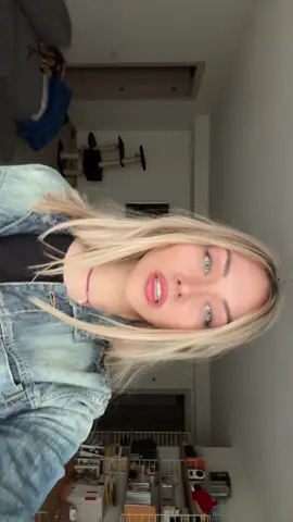 A post by @elisamalchiodi on TikTok caption: 🙂‍↔️ #perte #fyp 