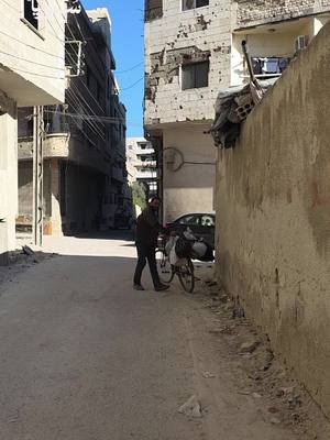 A post by @jmil_alhasan on TikTok caption: من معضمية الشام هاي طبختنا  وهاي تجهيزات العيد شوفت عينك