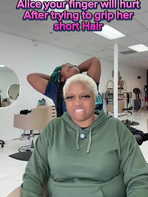 A post by @beautybyalicedimplz on TikTok caption: #fyp #trending #beautybyalicedimplz #dalladbraider #dfwbraider 