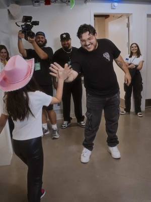A post by @grupofrontera on TikTok caption: Respuesta a @Marianna Cadena 🫶 #fyp #grupofrontera 