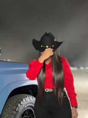 A post by @danielamonsalve082 on TikTok caption: Y sí Traigo pa respaldar lo que hablo🤠🇲🇽 #fyp #foryo #viral_video #paraty #danielamonsalve #colombia #venezuela #mexico #vivamexico #sinmentir #corridos #estados 