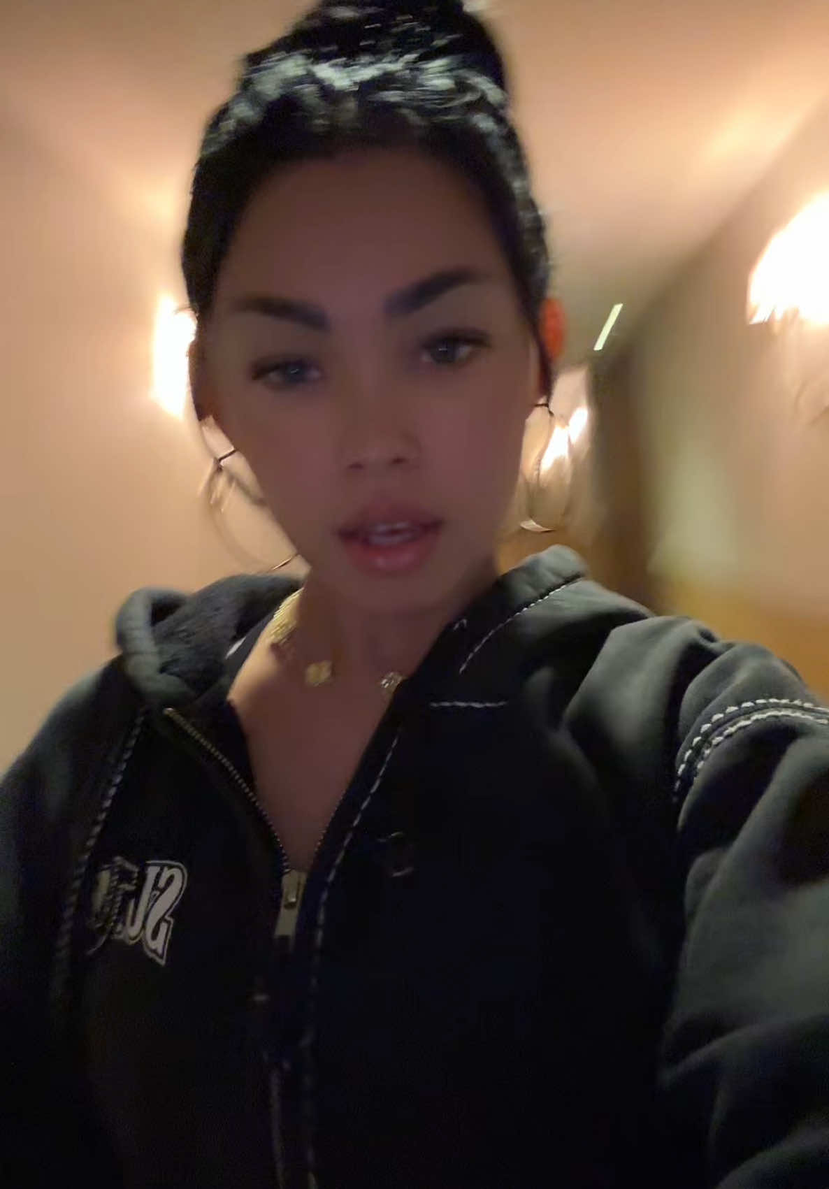A post by @leinnaaaxo on TikTok caption: ????