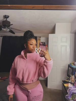 A post by @islandshari on TikTok caption: #fyp #trending #foryou #foryoupage #explore #tiktok #viral #viralvideo #humor 