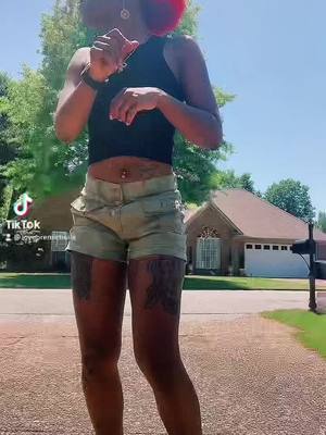 A post by @lovebremichelle on TikTok caption: #bremichelleapage #Memphis 
