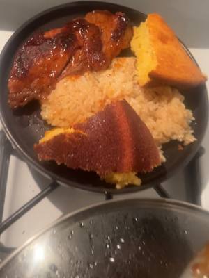 A post by @dyvon on TikTok caption: Somebody in Bali is having dinner right now. Selamat makan 