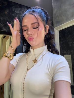 A post by @chiaraspureluv on TikTok caption: Italian queen is backkk :)