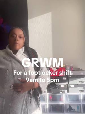 A post by @k3ylowlow on TikTok caption: #grwm #morningroutine #worklife #footlockeremployees #fyp #trending #viralvideo #vomero5 #locker #rusak #marcjacobsperfumes 