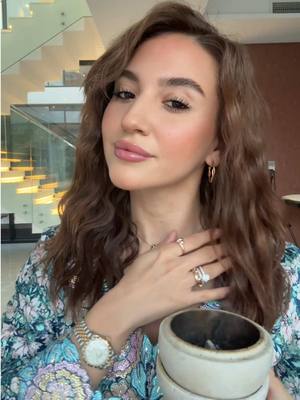 A post by @saraaalwari on TikTok caption: بحب المخور 🥹💙