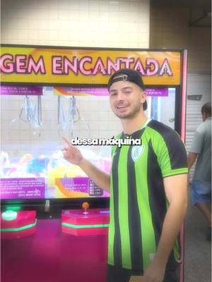 A post by @bastosluke on TikTok caption: nunca vi algo roubar tanto…😫😡 #viral 
