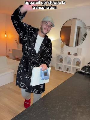 A post by @illyeskays on TikTok caption: Quand vous voyez quelqu’un suer abondamment du front, du dos, de la moustache ? Du torse ? Poitrine ? Mains, pieds, jambes et j’en passent. Ne vous moquez pas. Cette personne est juste atteinte d’hypersudation. Elle touche tout de même 3% de la population. C’est enorme et çà crée de vrai problemes de socialisation. Croyez moi j’en ai souffert dans mon enfance. Aujourd’hui elle fait de moi ce que je suis. Et c’est avec plaisir que j’aide mes amis transpirants à vaincre ou limiter ce petit dérèglement qui est en nous depuis petit ❤️